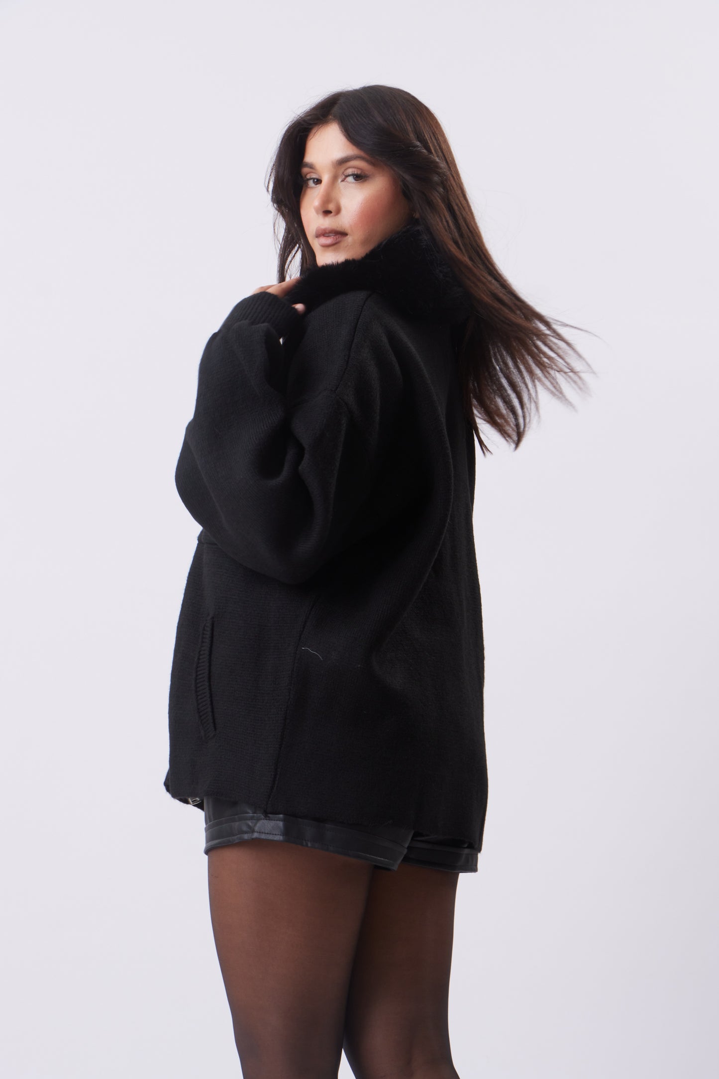 Faux-fur collar knit Coat