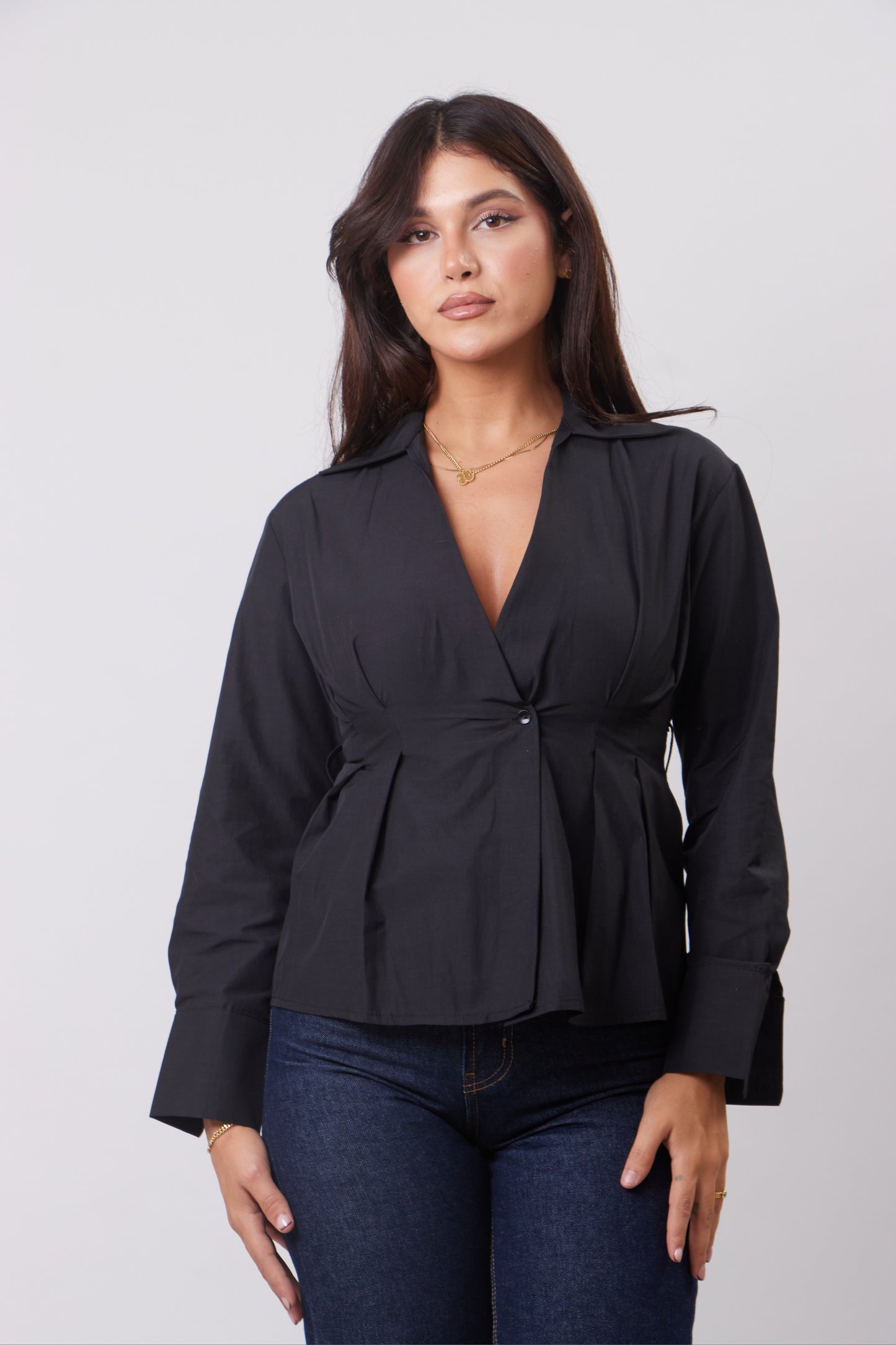 V-neck belted Shirt