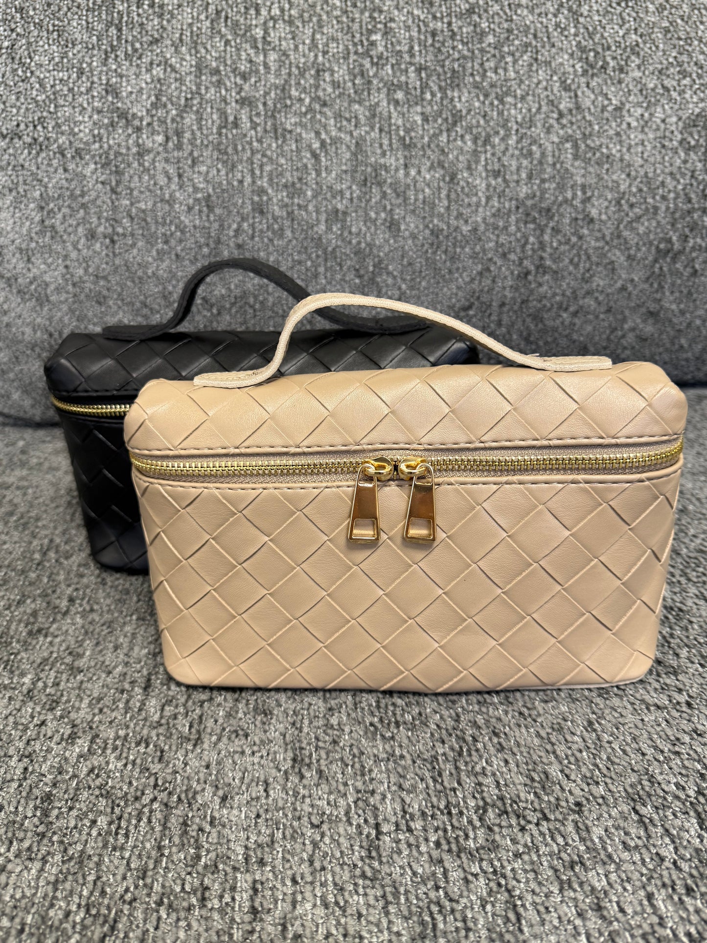 “Rena” Bag in beige