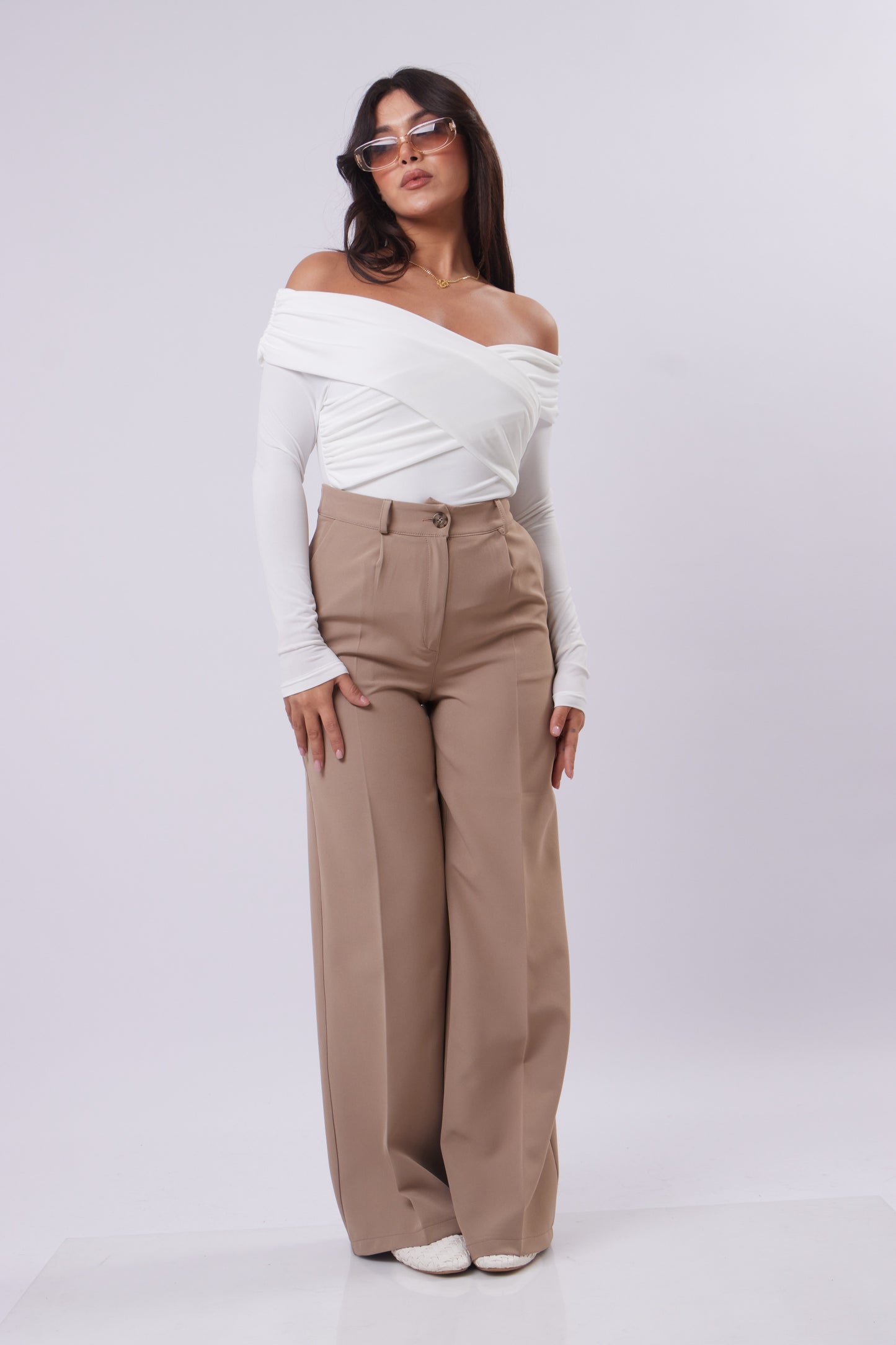Off-Shoulder elevated Basic Top