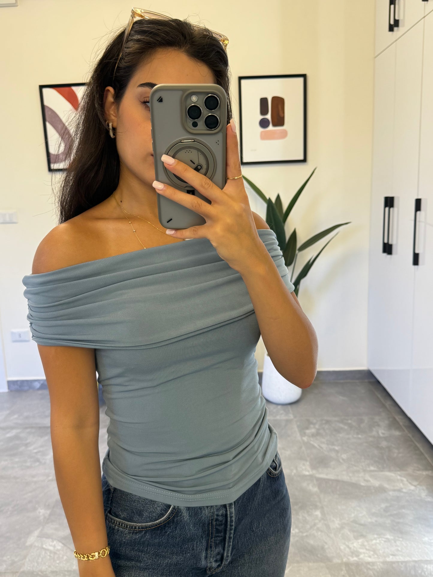 “BLUSH”OFF-SHOULDERS BASIC