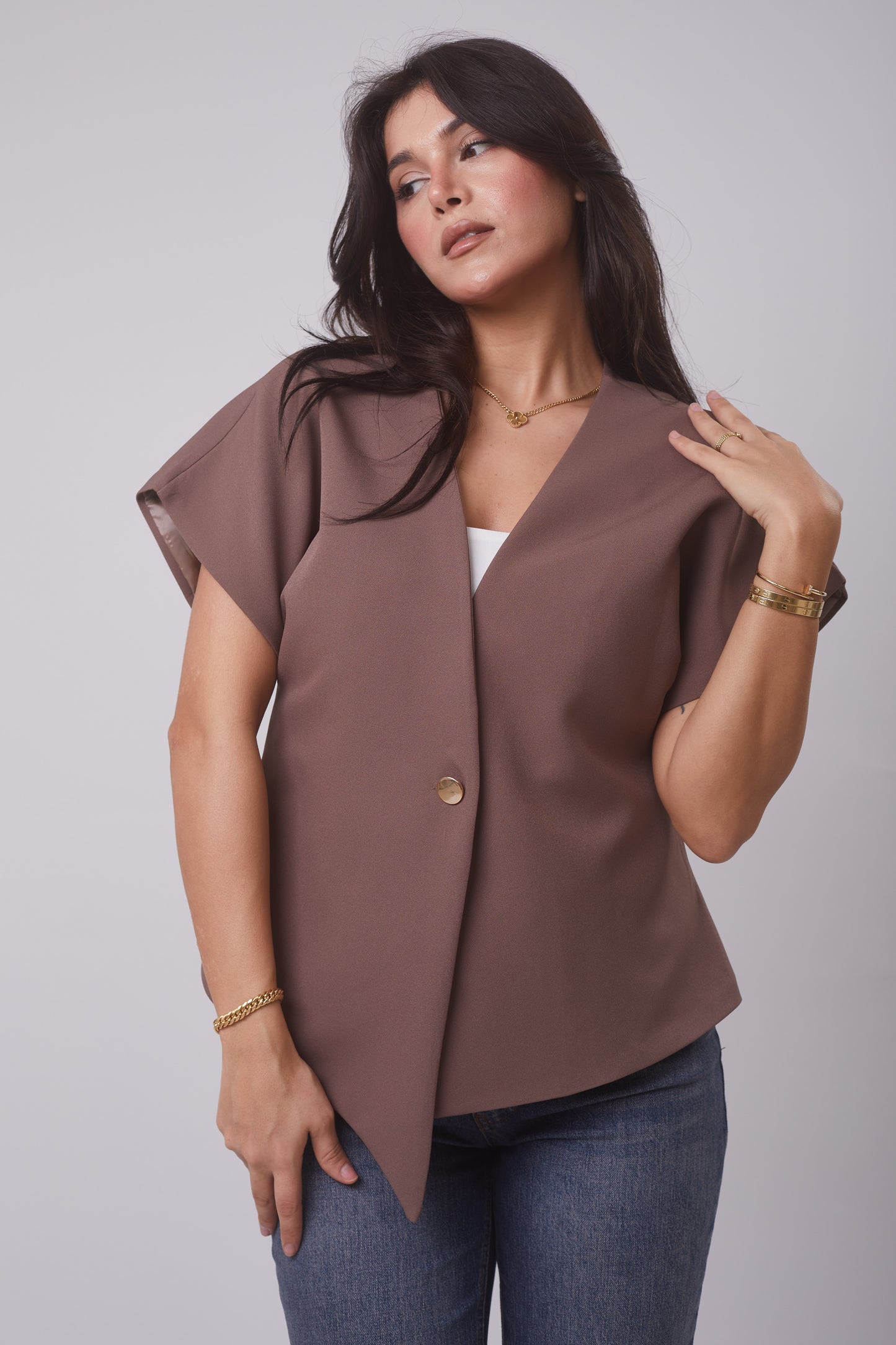Sculpted vest