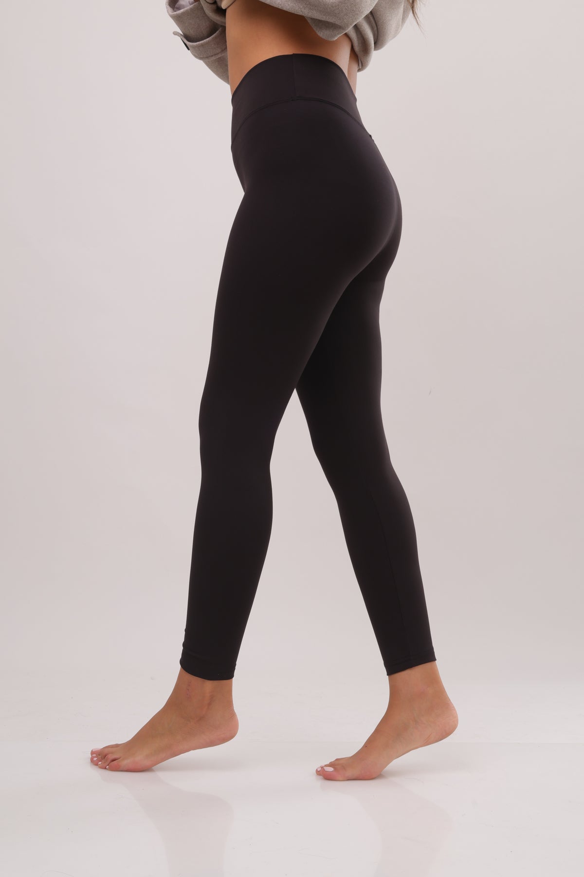 High waisted leggings