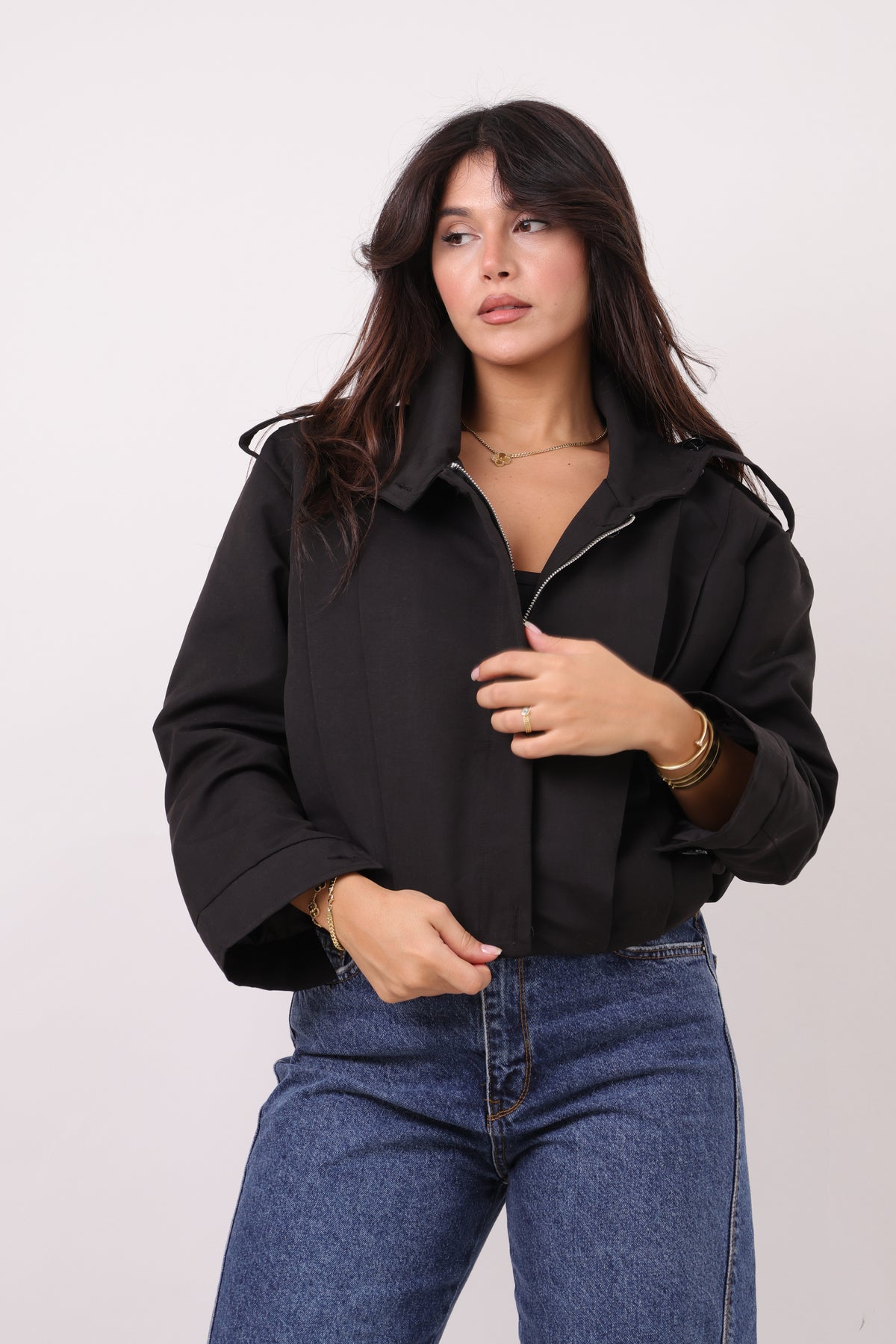 Modern zip jacket