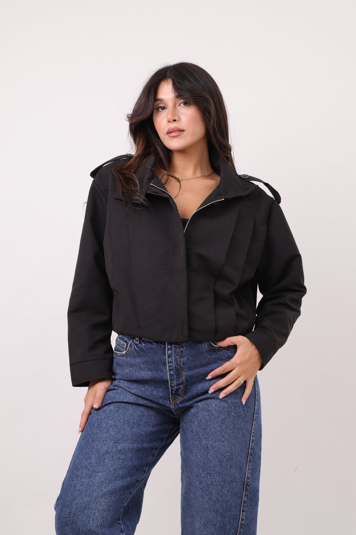 Modern zip jacket