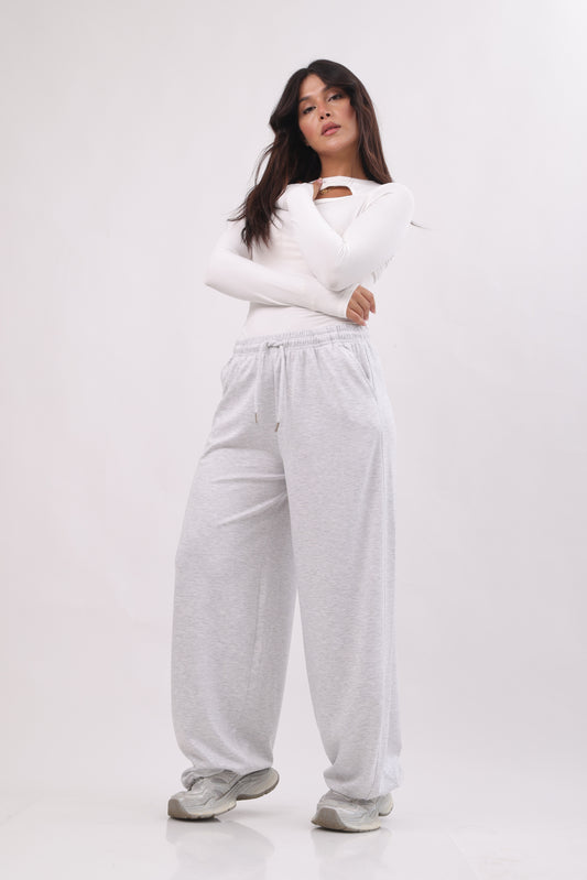 Loose fit sweatpants ( adjustable leg)