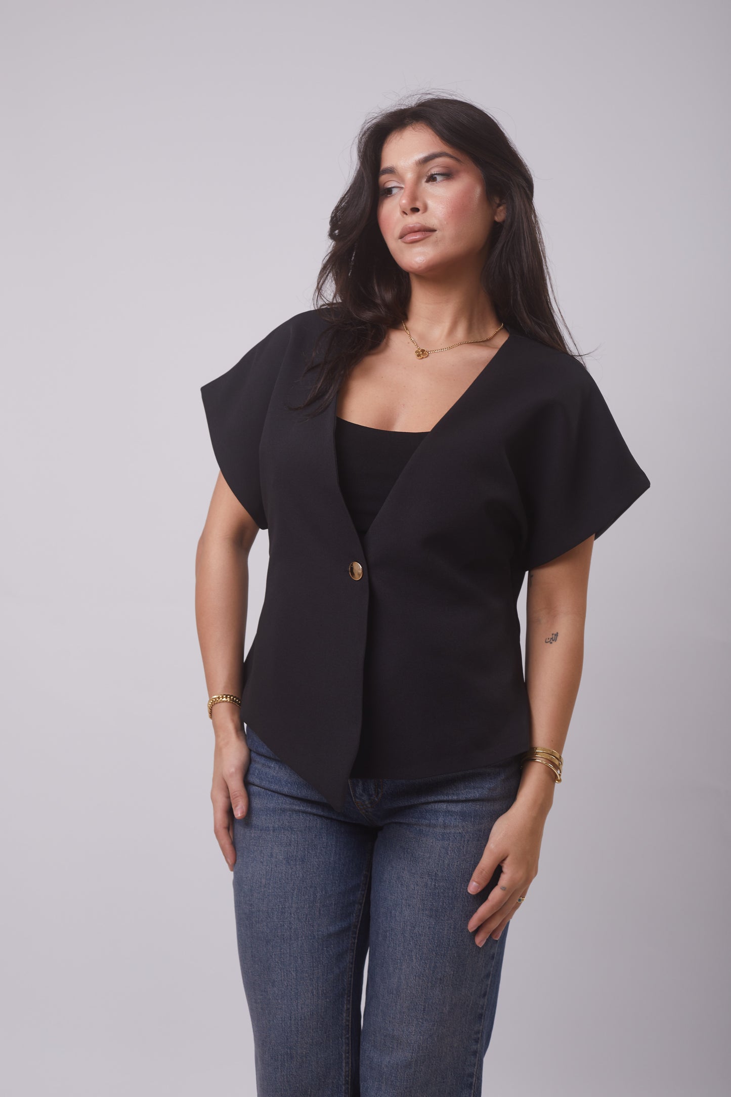Sculpted vest