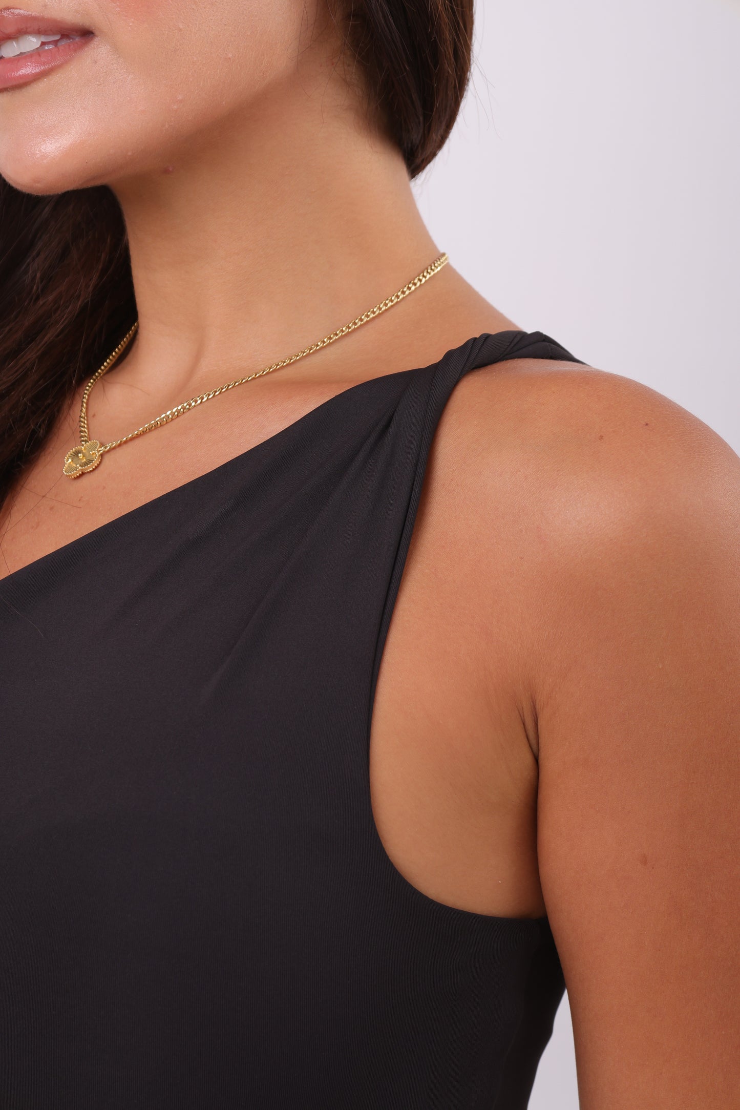 Twist One Shoulder-set