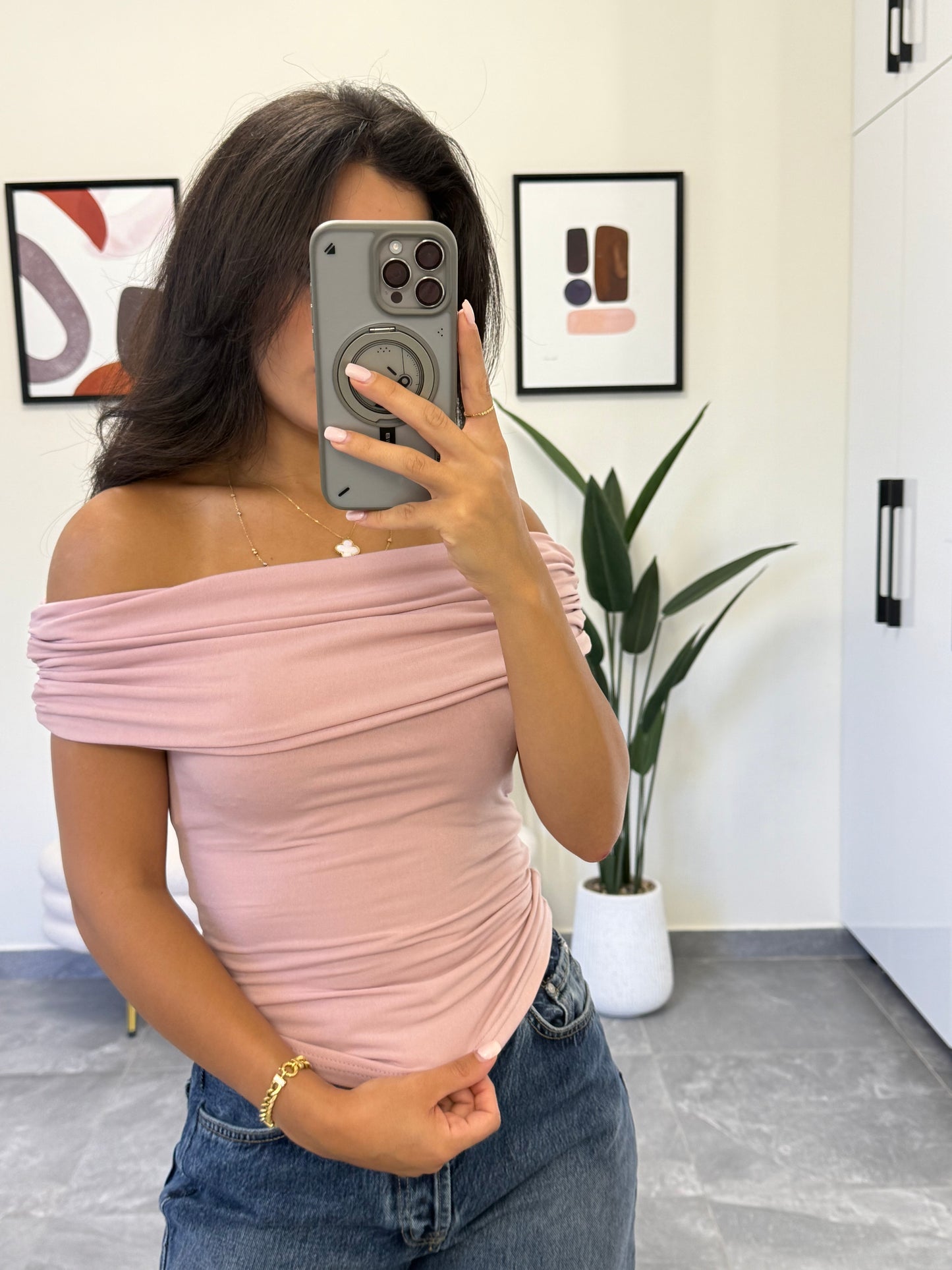 “BLUSH”OFF-SHOULDERS BASIC