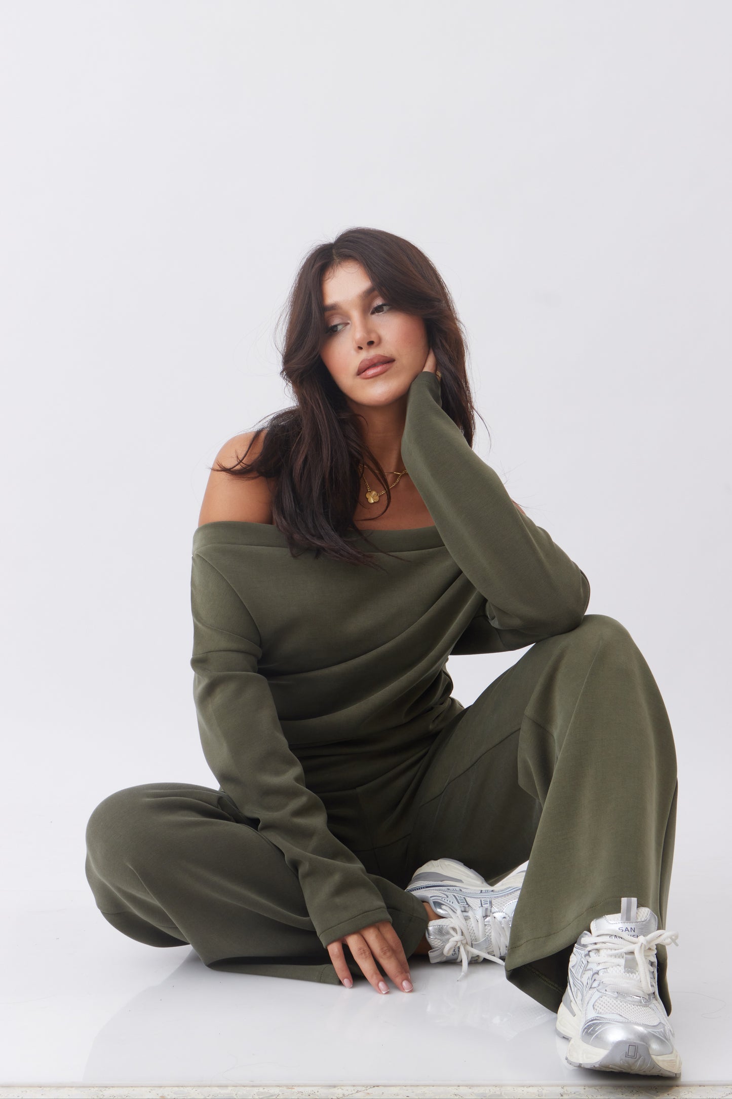 "Lysa"Off-shoulders Set Assymetric