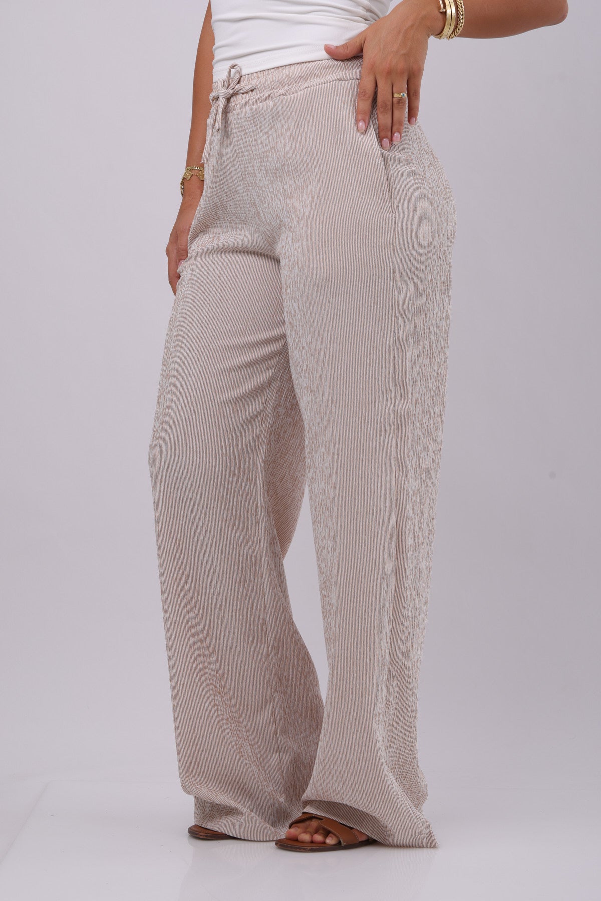 THE ESSENTIAL STRIPED TROUSER