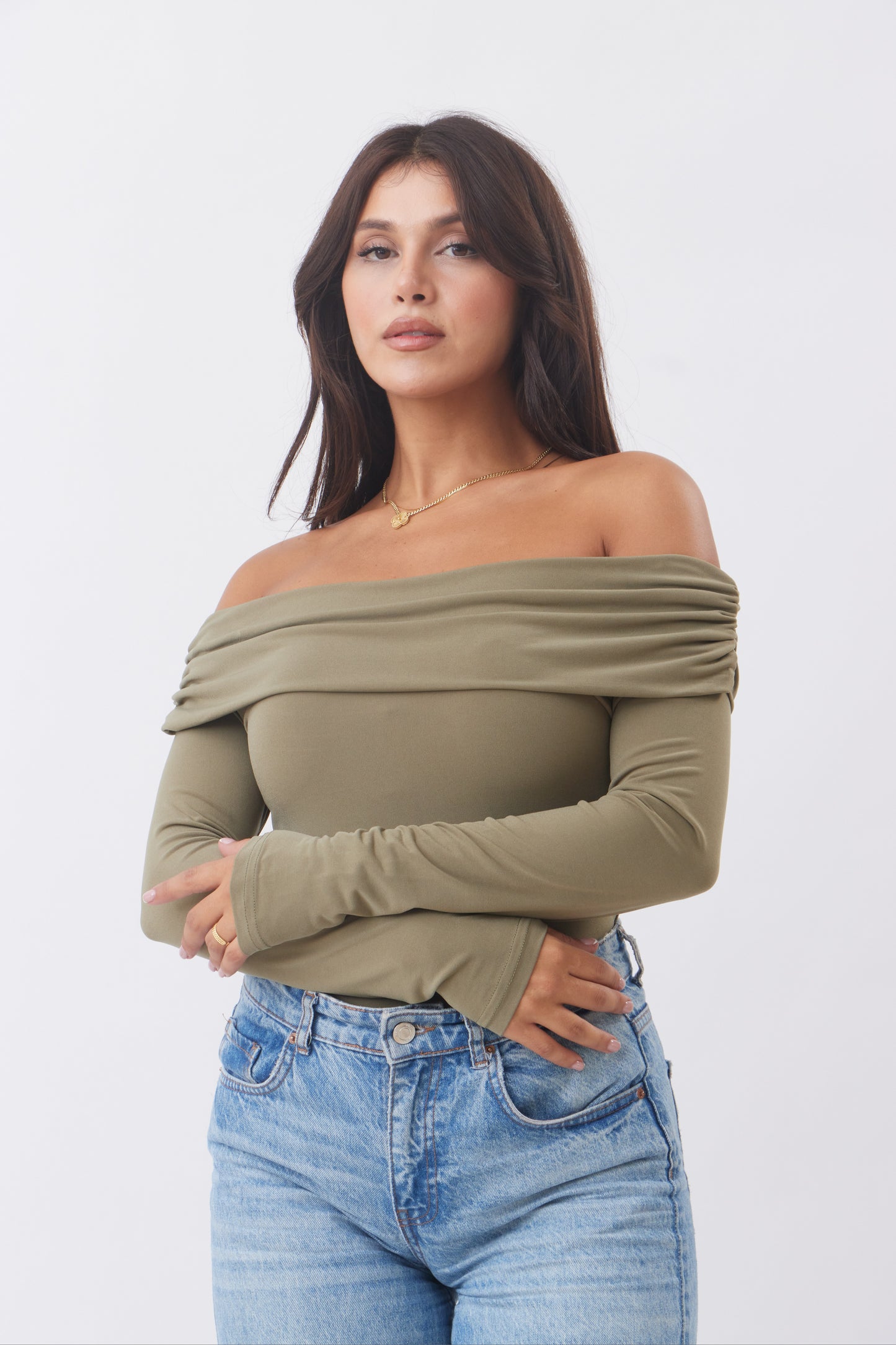 "Lynn" Off-Shoulder Top