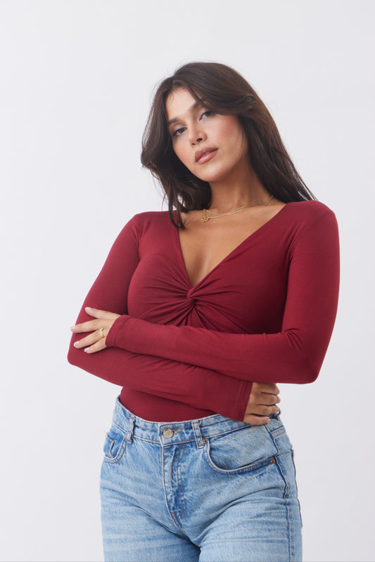 Twisted V-Neck Basic