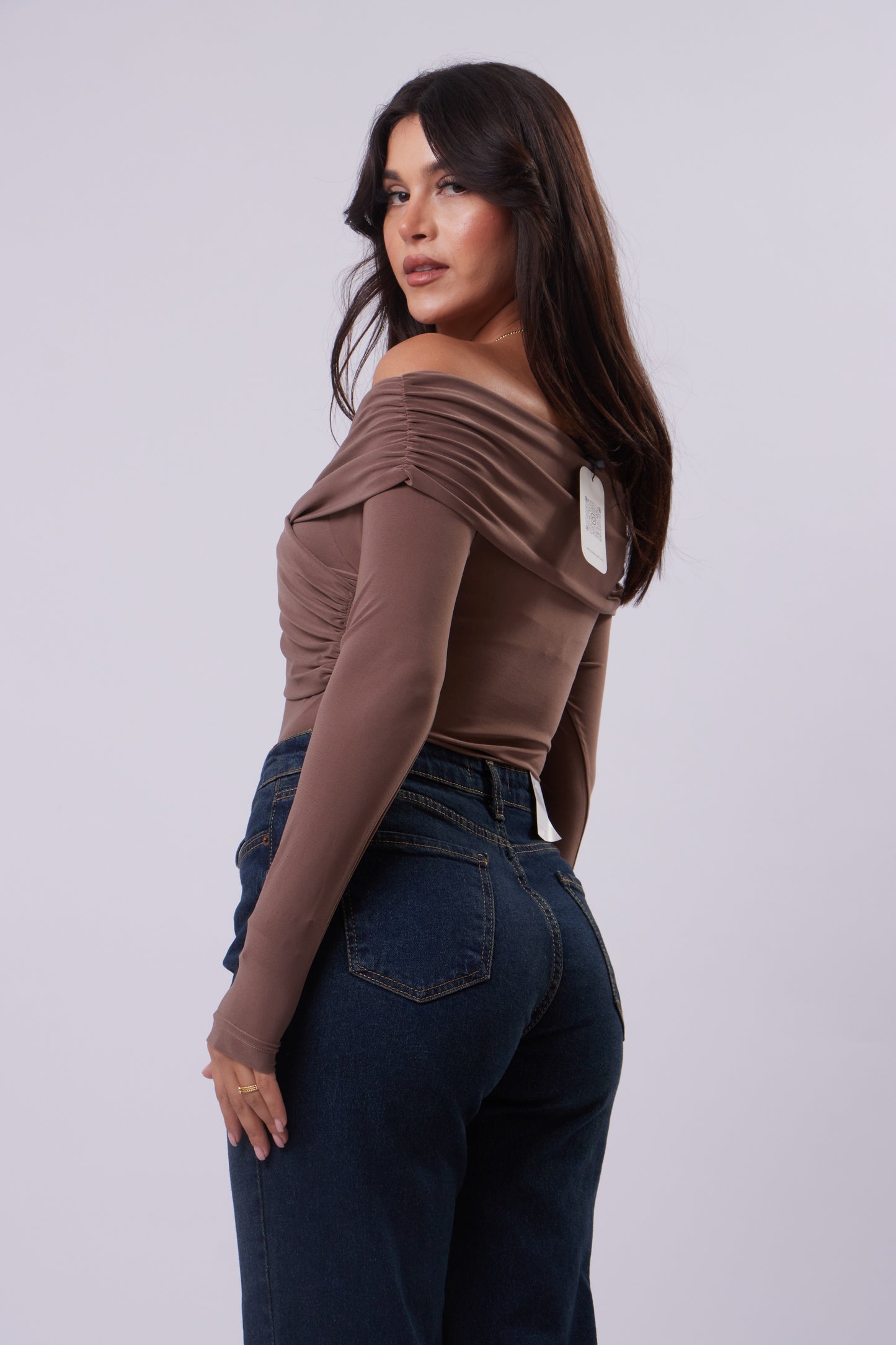 Off-Shoulder elevated Basic Top