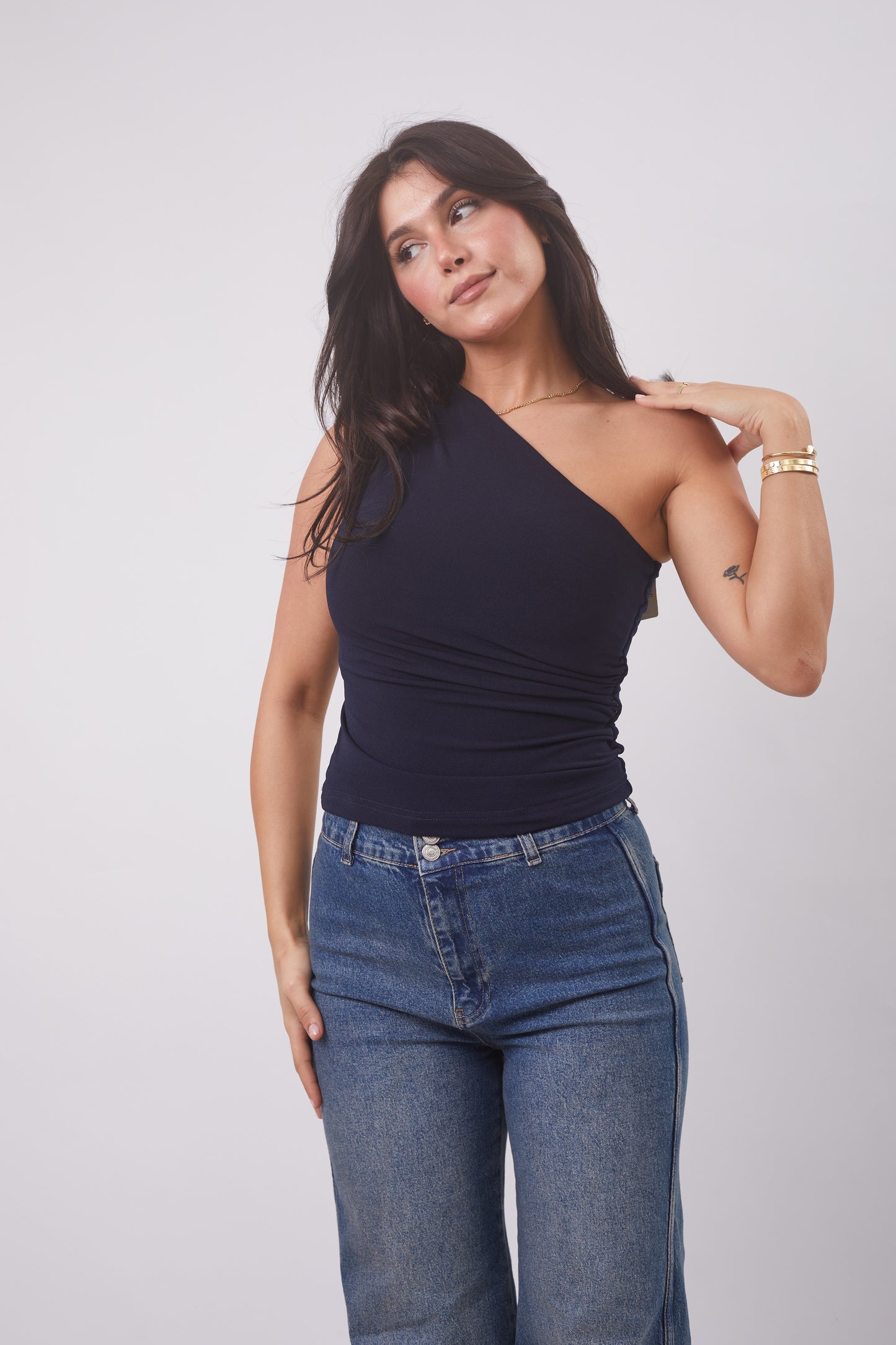 One-shoulder Basic
